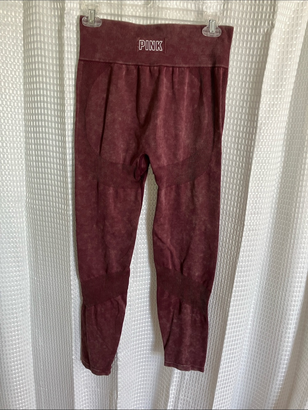 PINK Victoria's Secret Seamless Burgundy Acid Wash Leggings Size Large - Picture 3 of 9